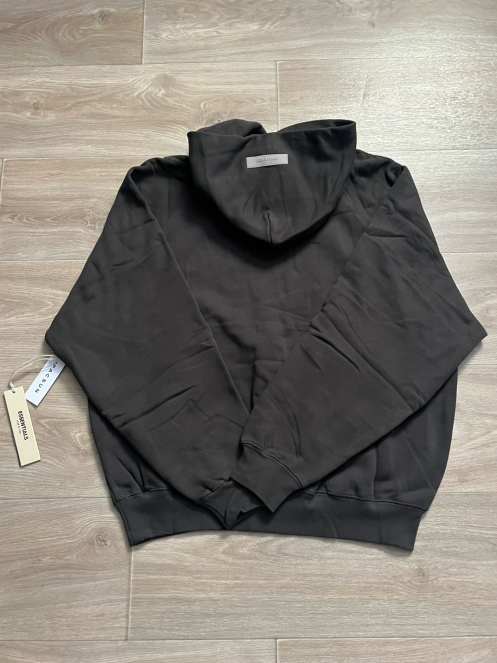 NEW Essentials Fear Of God 1977 Iron Hoodie - Size M - Picture 2 of 9